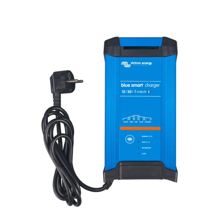 Chargeur Batterie Victron 220V Blue Smart IP 22 12/30 3 sorties