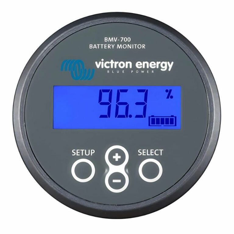 Contrôleur intelligent / afficheur de batteries BMV 700 Victron vu de face