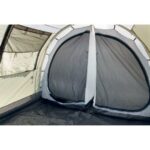 Tente REIMO DAKOTA Z5 DELUXE 4 places par Captivan, idéale pour le camping en famille avec avancée pour cuisine et chambres doubles.