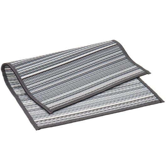 REIMO TAPIS VILLA STRIPES chez Captivan, tapis de sol en polypropylène idéal pour camping-car, fourgon aménagé et tente.