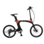 Vélo à assistance électrique pliant 20'' Carbon de Captivan, ultra léger, idéal pour balades en bord de mer avec cadre en carbone.