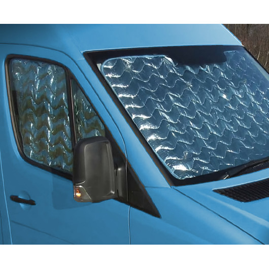 CARBEST RIDEAU ISOLANT | VW CRAFTER par Captivan, kit complet avec ventouses, idéal pour réguler la température intérieure en été.